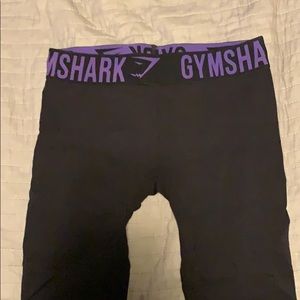 Black Gymshark leggings
